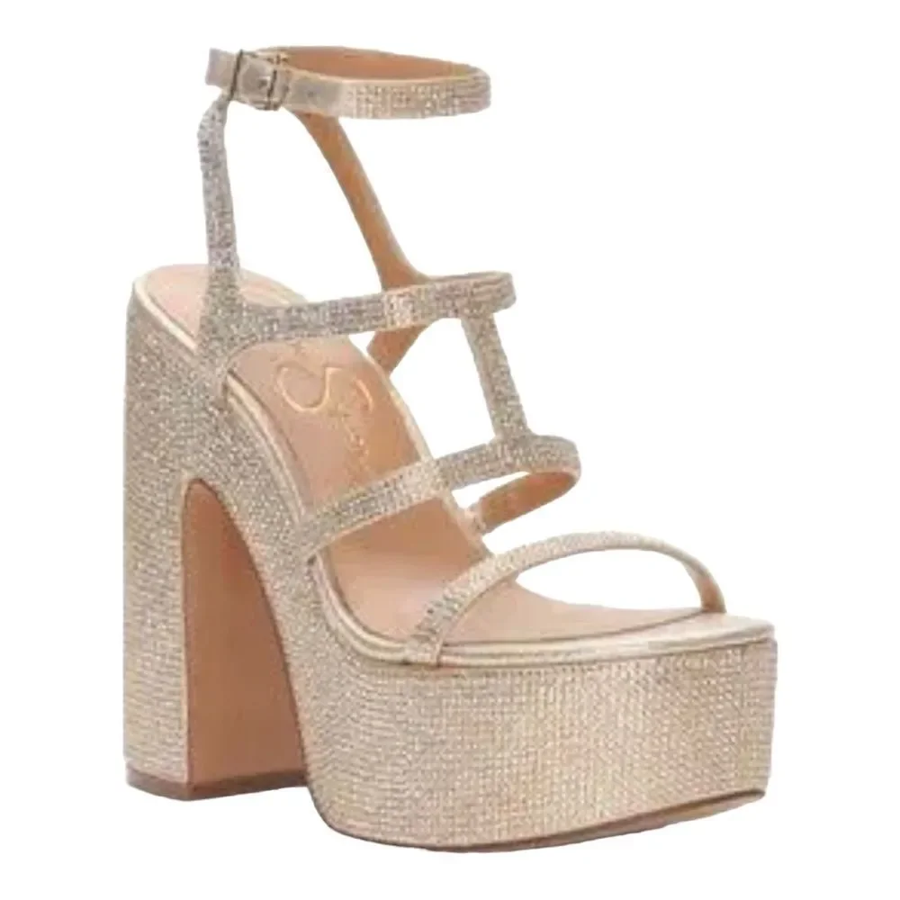 Jessica Simpson beautiful strappy